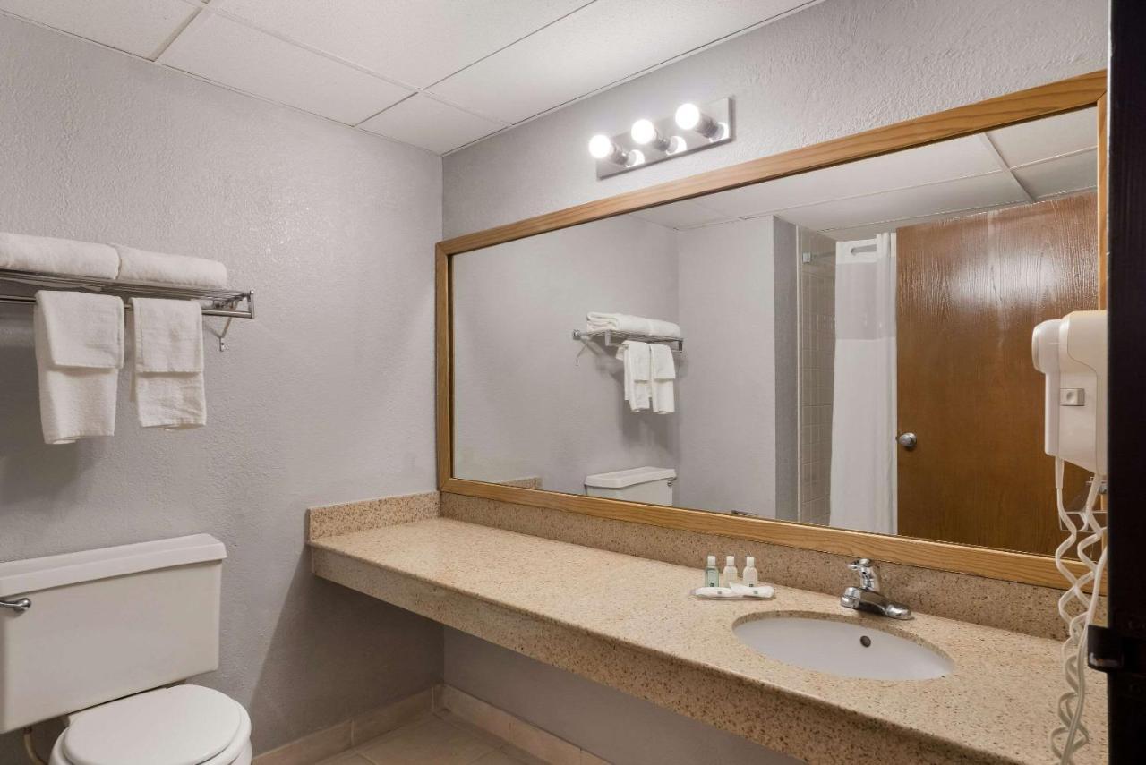 Quality Inn アリス エクステリア 写真